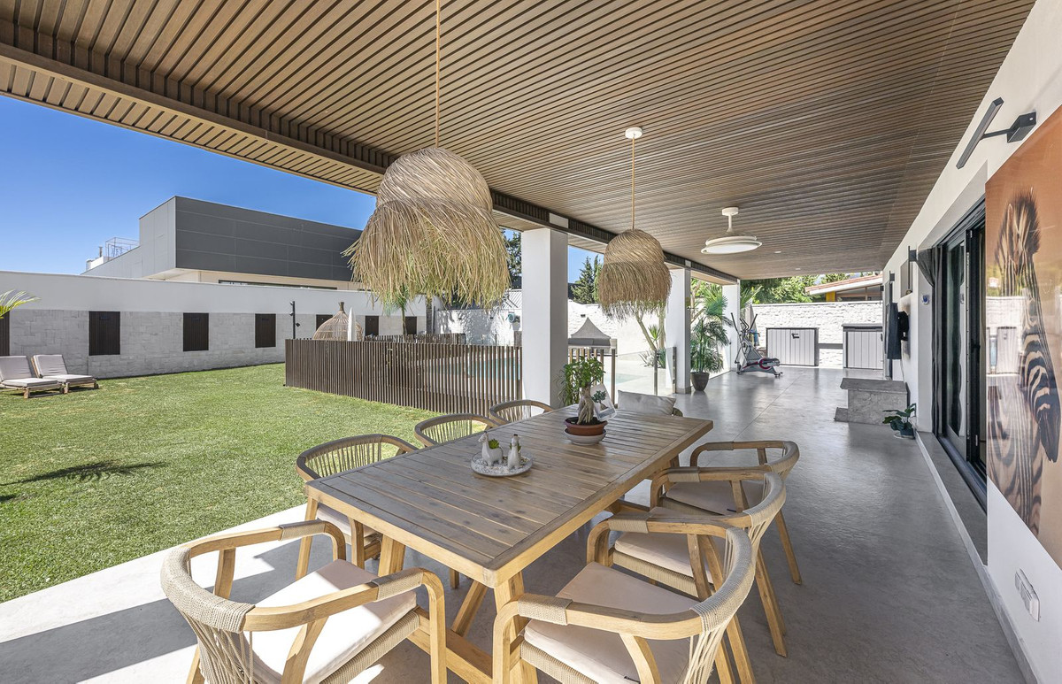 3 Bed Townhouse for sale in New Golden Mile Costa Del Sol, Málaga, Spain