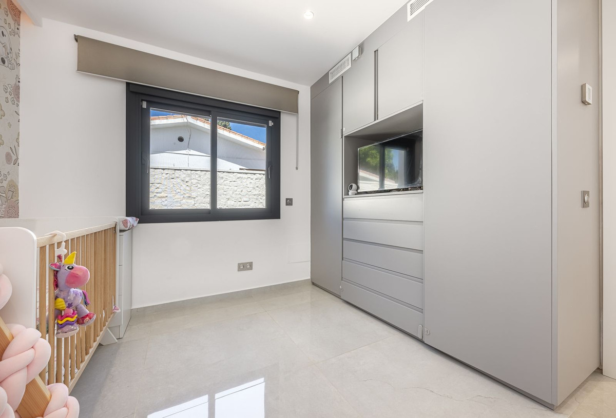 3 Bed Townhouse for sale in New Golden Mile Costa Del Sol, Málaga, Spain