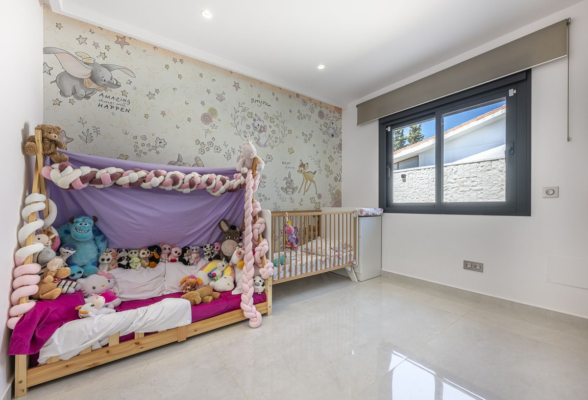 3 Bed Townhouse for sale in New Golden Mile Costa Del Sol, Málaga, Spain