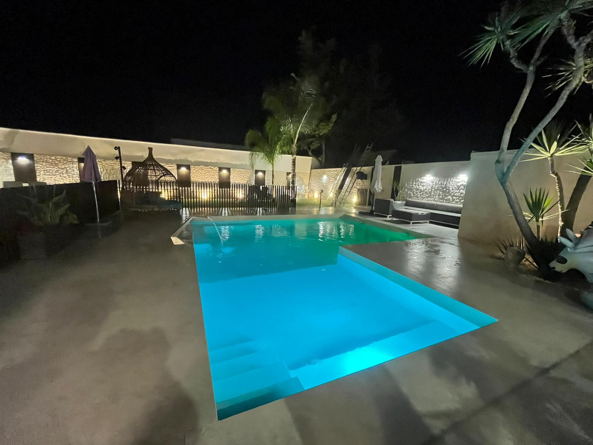 3 Bed Townhouse for sale in New Golden Mile Costa Del Sol, Málaga, Spain
