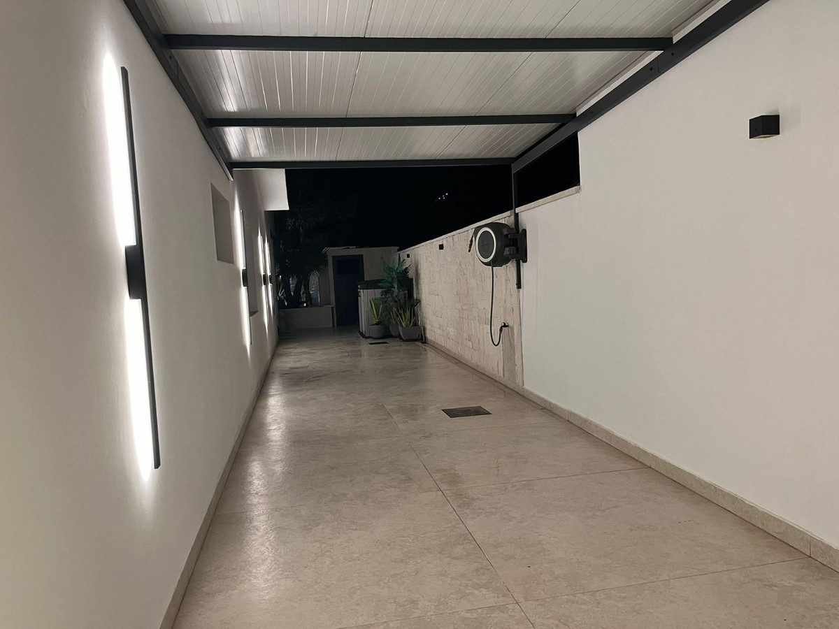 3 Bed Townhouse for sale in New Golden Mile Costa Del Sol, Málaga, Spain