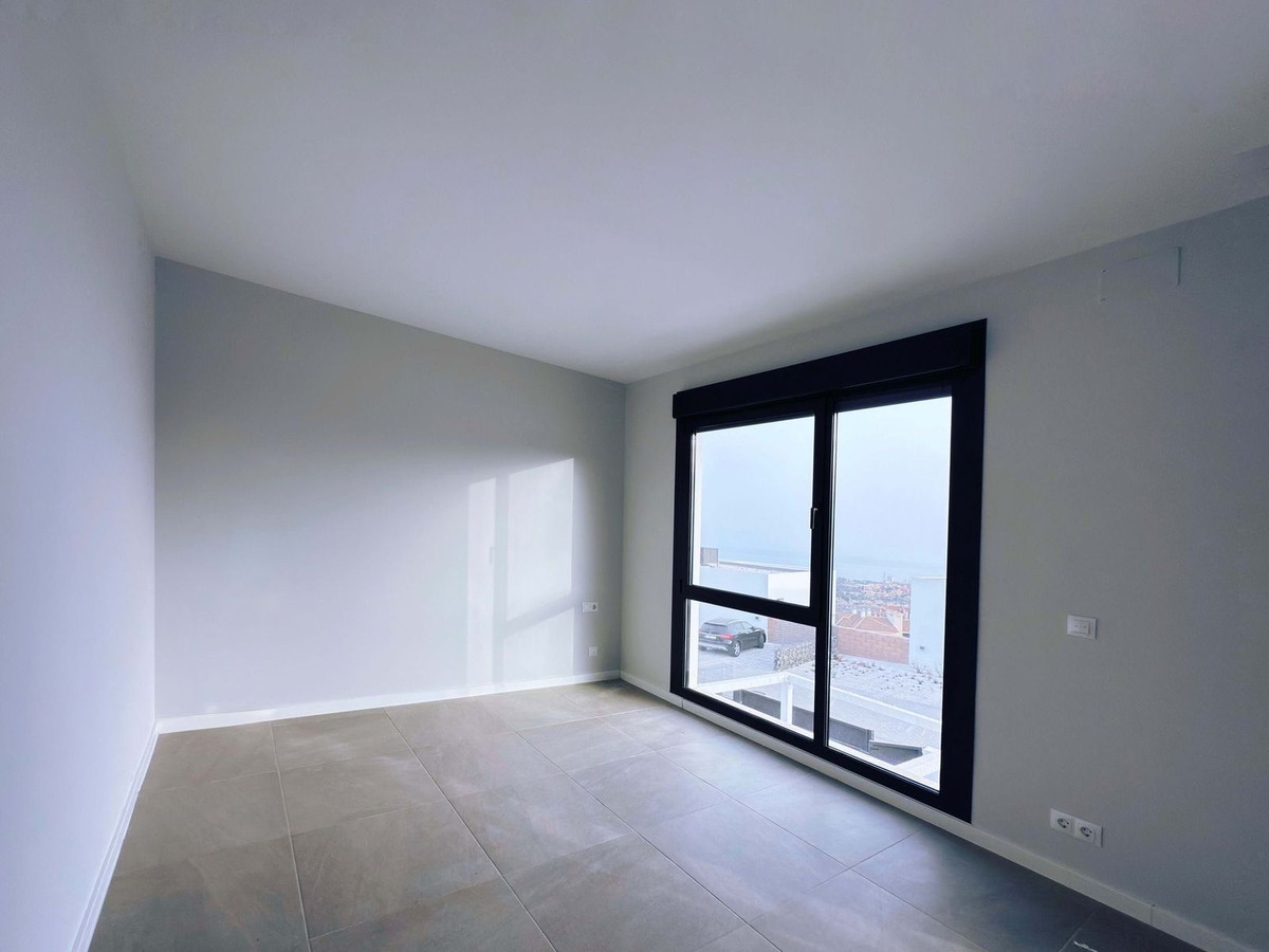4 Bed Townhouse for sale in Riviera Del Sol Costa Del Sol, Málaga, Spain