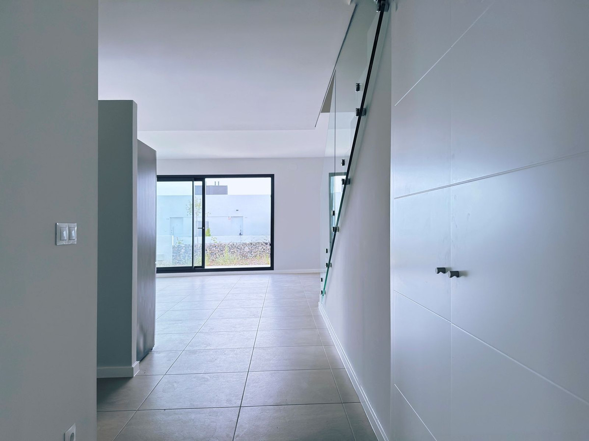 4 Bed Townhouse for sale in Riviera Del Sol Costa Del Sol, Málaga, Spain