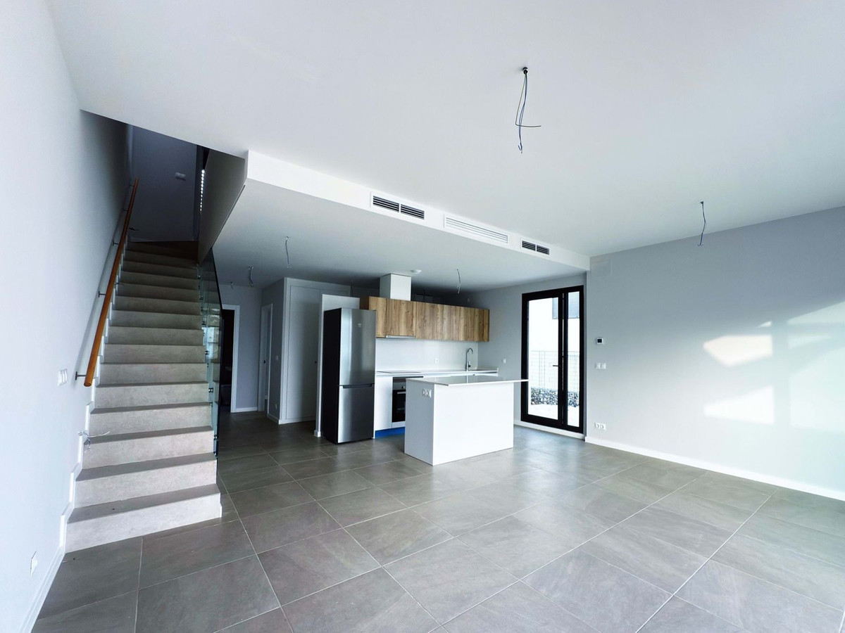 4 Bed Townhouse for sale in Riviera Del Sol Costa Del Sol, Málaga, Spain