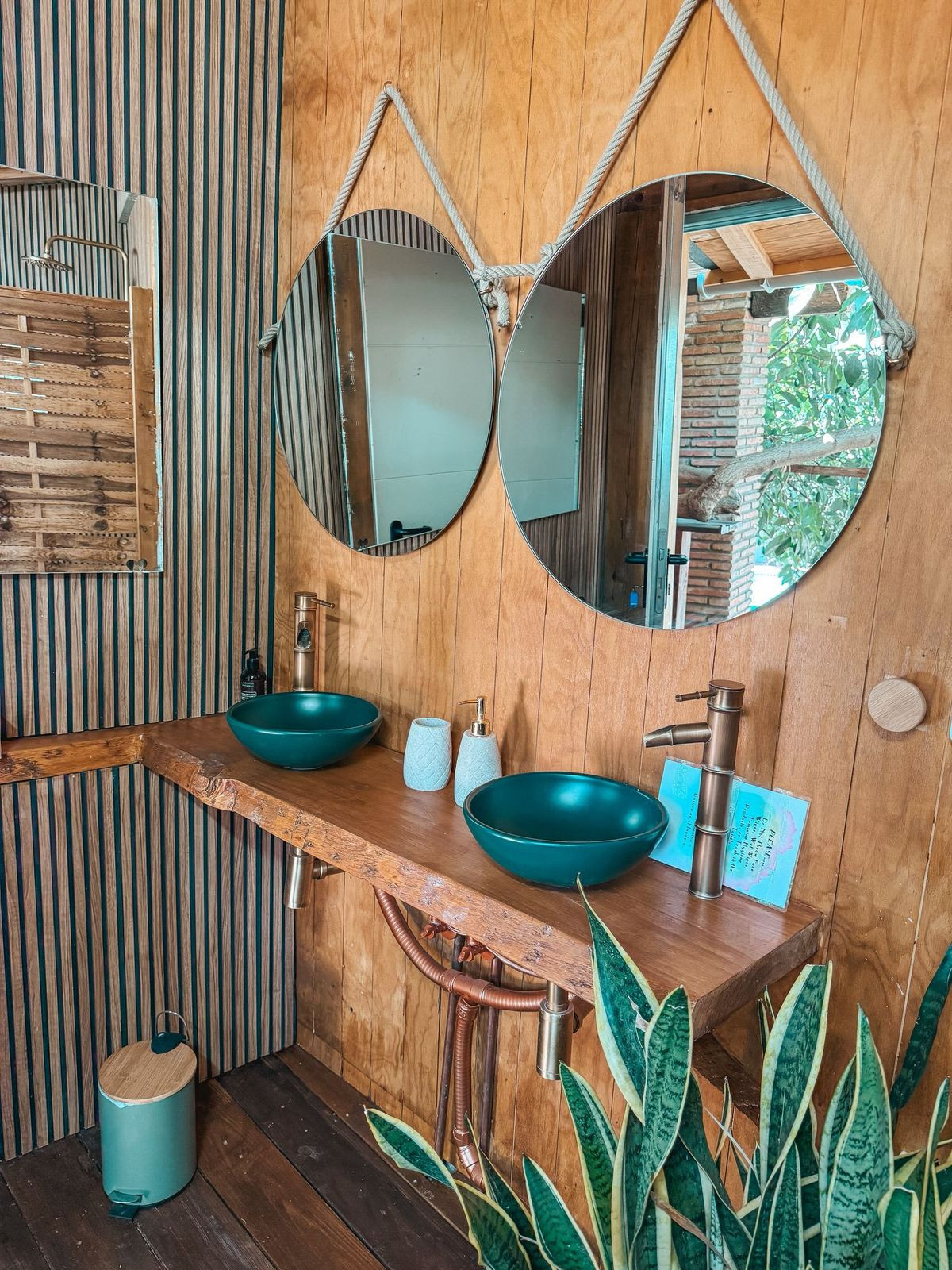 Se vende Villa - Chalet de 5 dormitorios en Costa Del Sol, Málaga, España