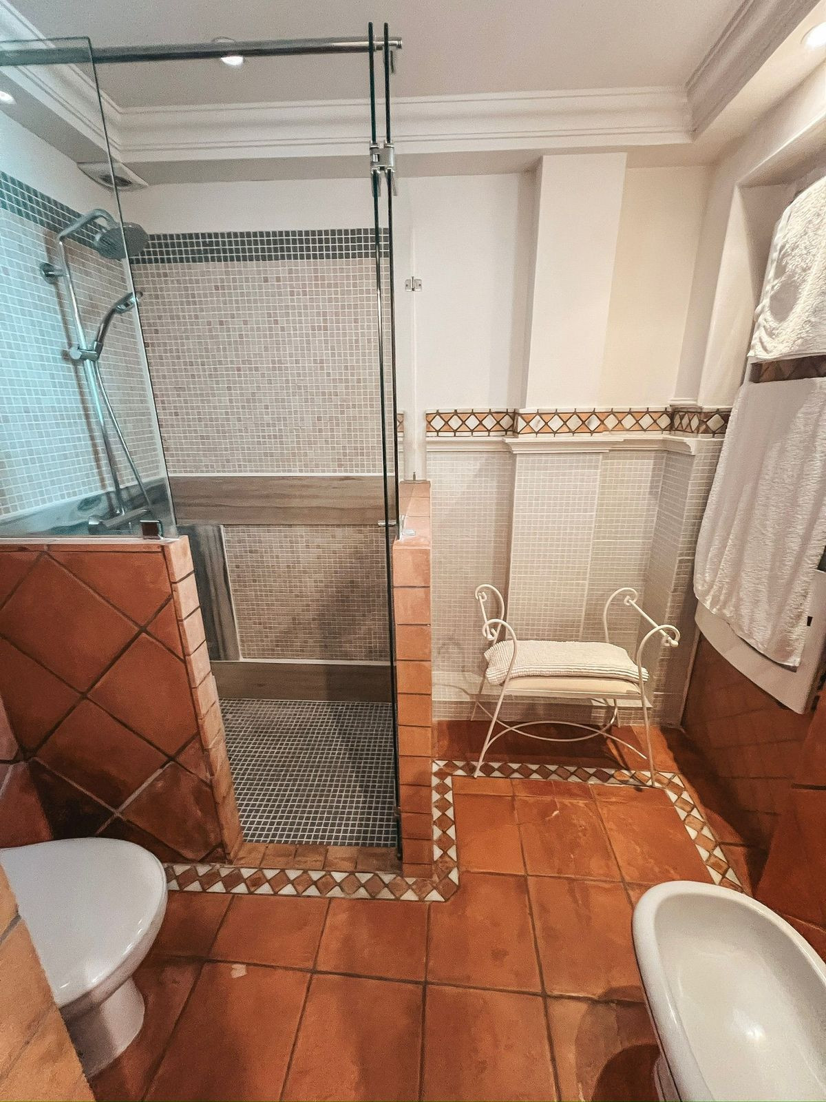 Se vende Villa - Chalet de 5 dormitorios en Costa Del Sol, Málaga, España