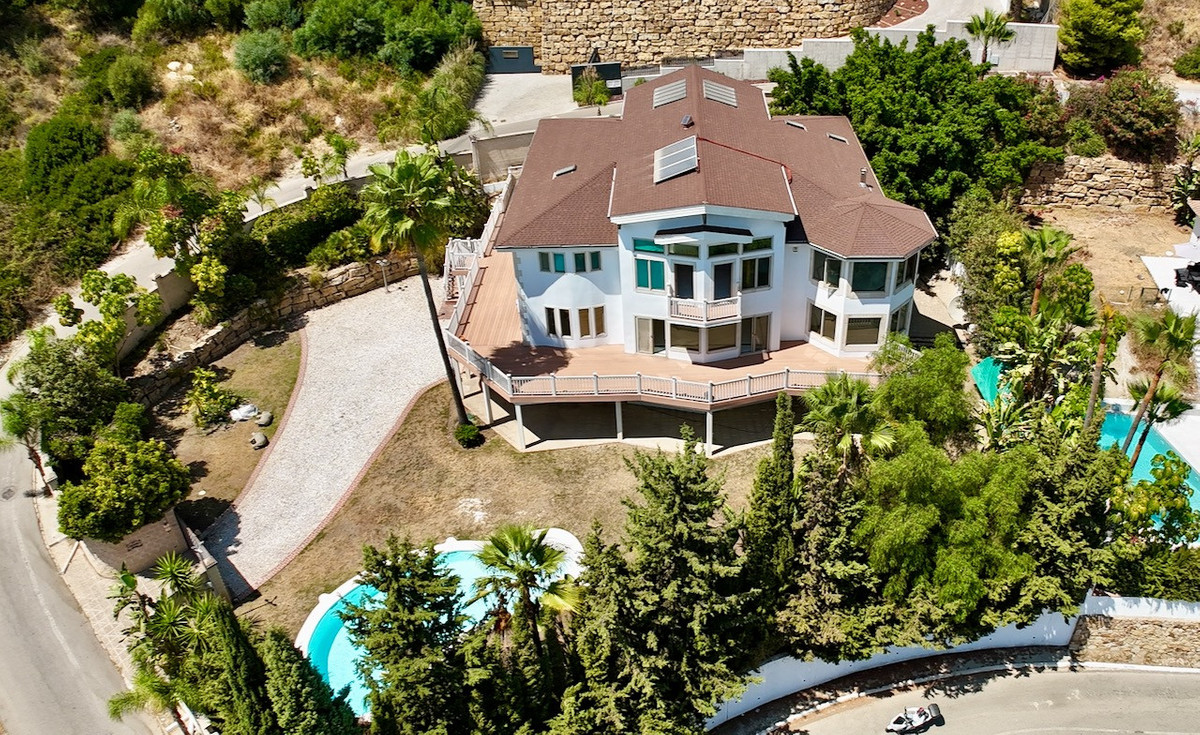Se vende Villa - Chalet de 5 dormitorios en Costa Del Sol, Málaga, España