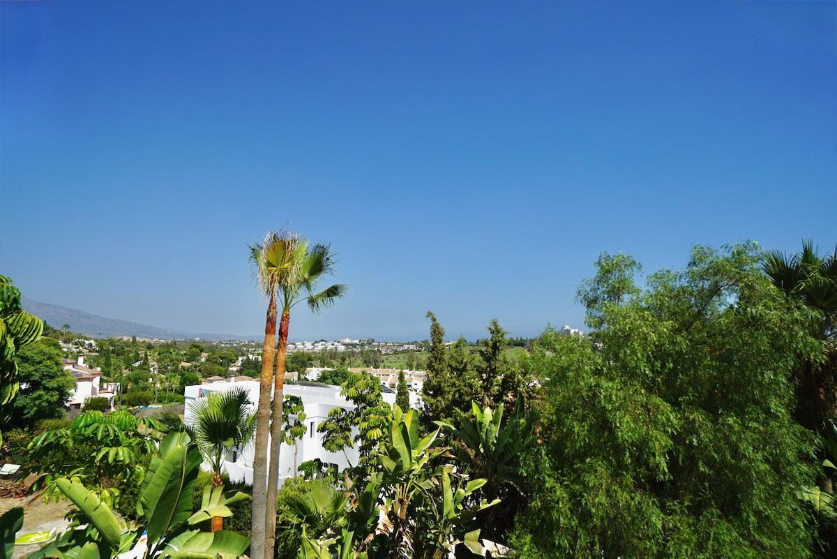 Se vende Villa - Chalet de 5 dormitorios en Costa Del Sol, Málaga, España