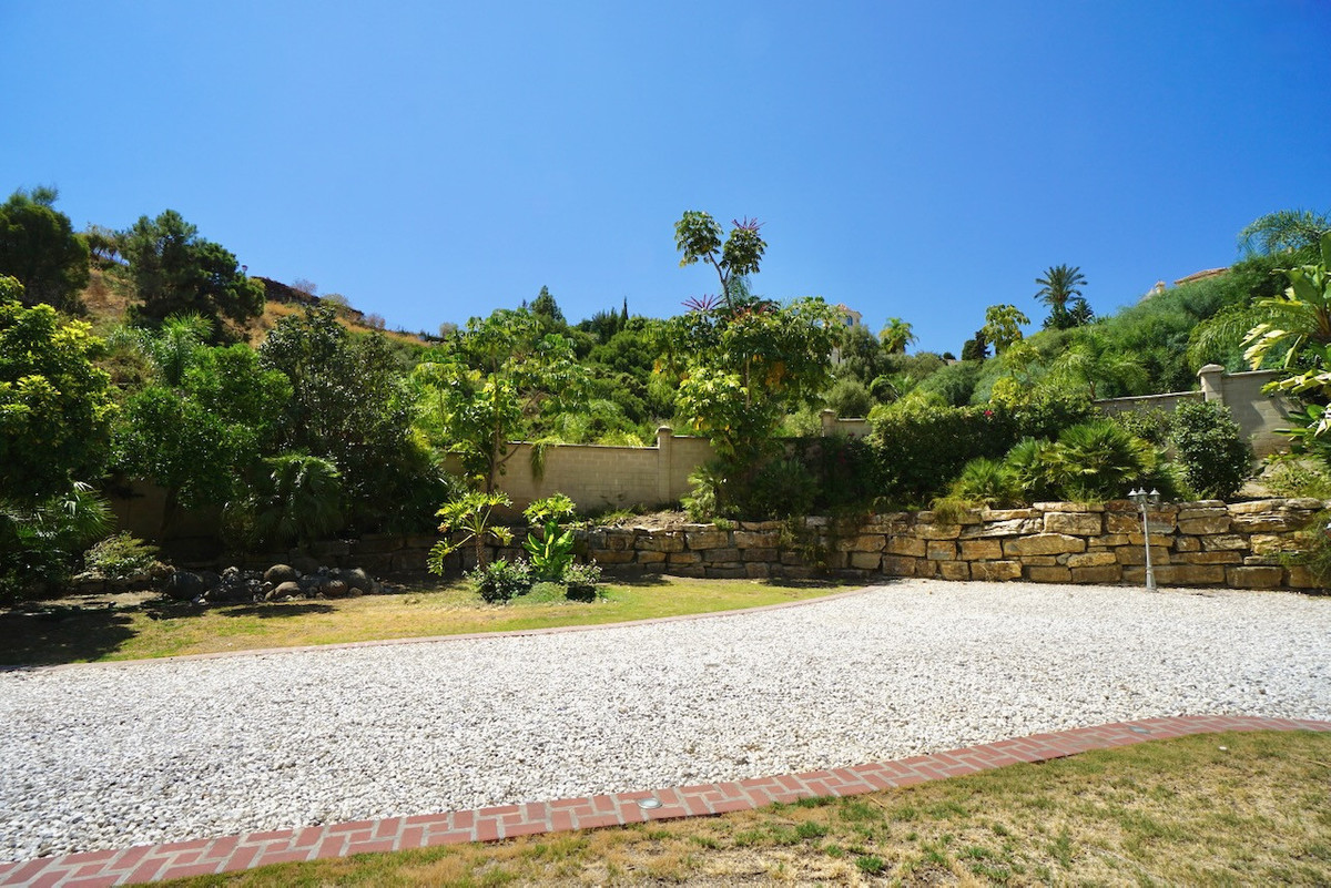 Se vende Villa - Chalet de 5 dormitorios en Costa Del Sol, Málaga, España