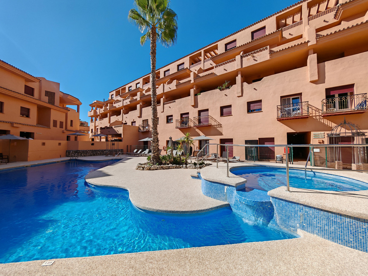 2 Bed Apartment for sale in Benahavís Costa Del Sol, Málaga, Spain