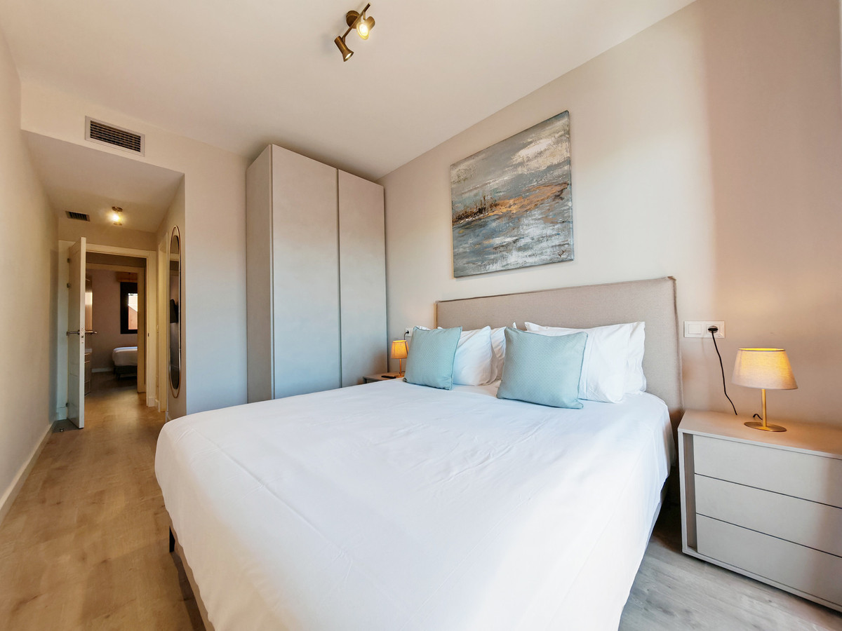 2 Bed Apartment for sale in Benahavís Costa Del Sol, Málaga, Spain