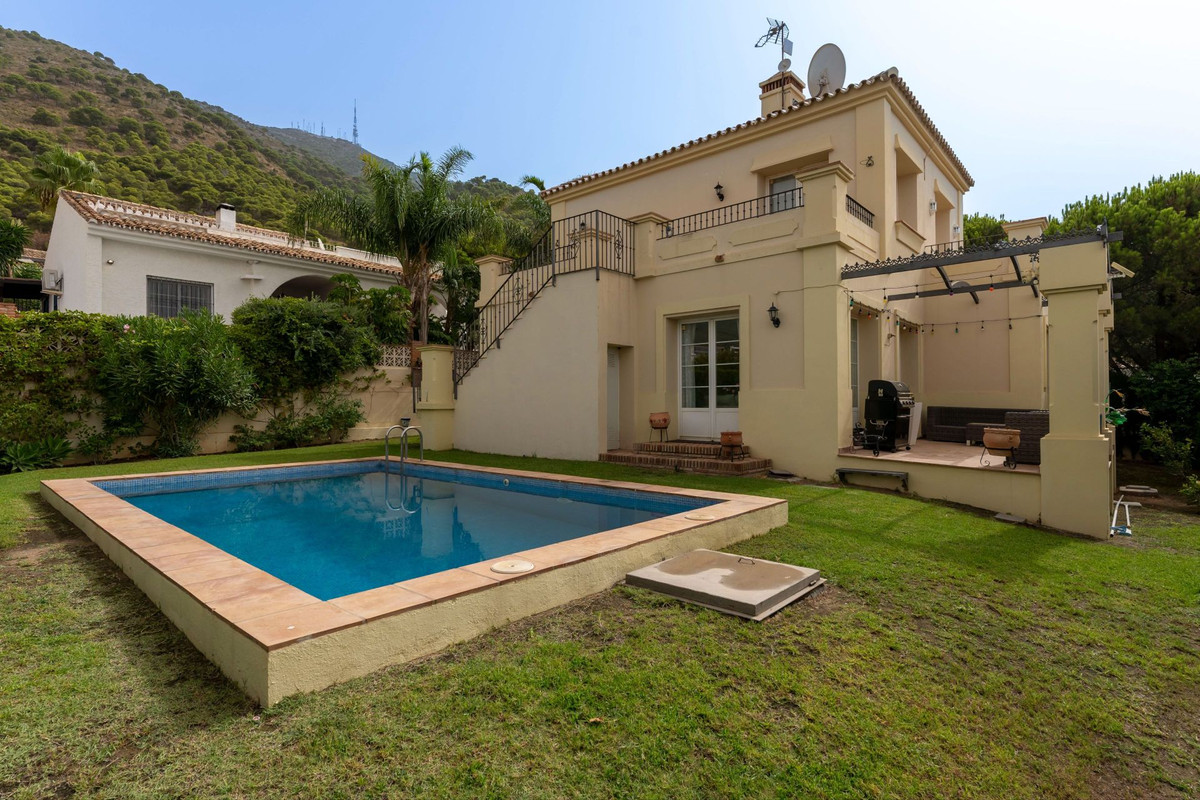 3 Bed Townhouse for sale in Mijas Costa Del Sol, Málaga, Spain