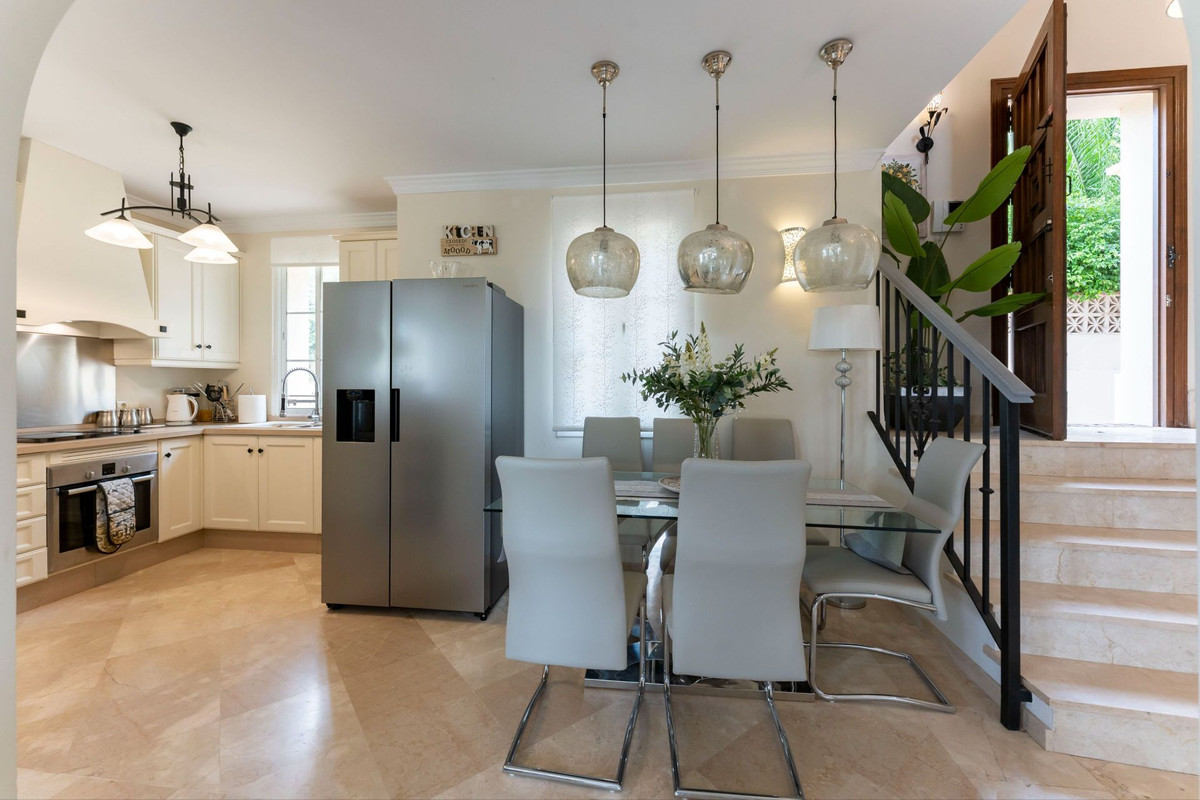 3 Bed Townhouse for sale in Mijas Costa Del Sol, Málaga, Spain
