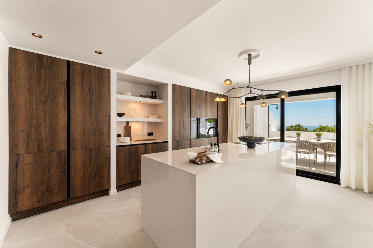 3 Bed Apartment for sale in Benahavís Costa Del Sol, Málaga, Spain
