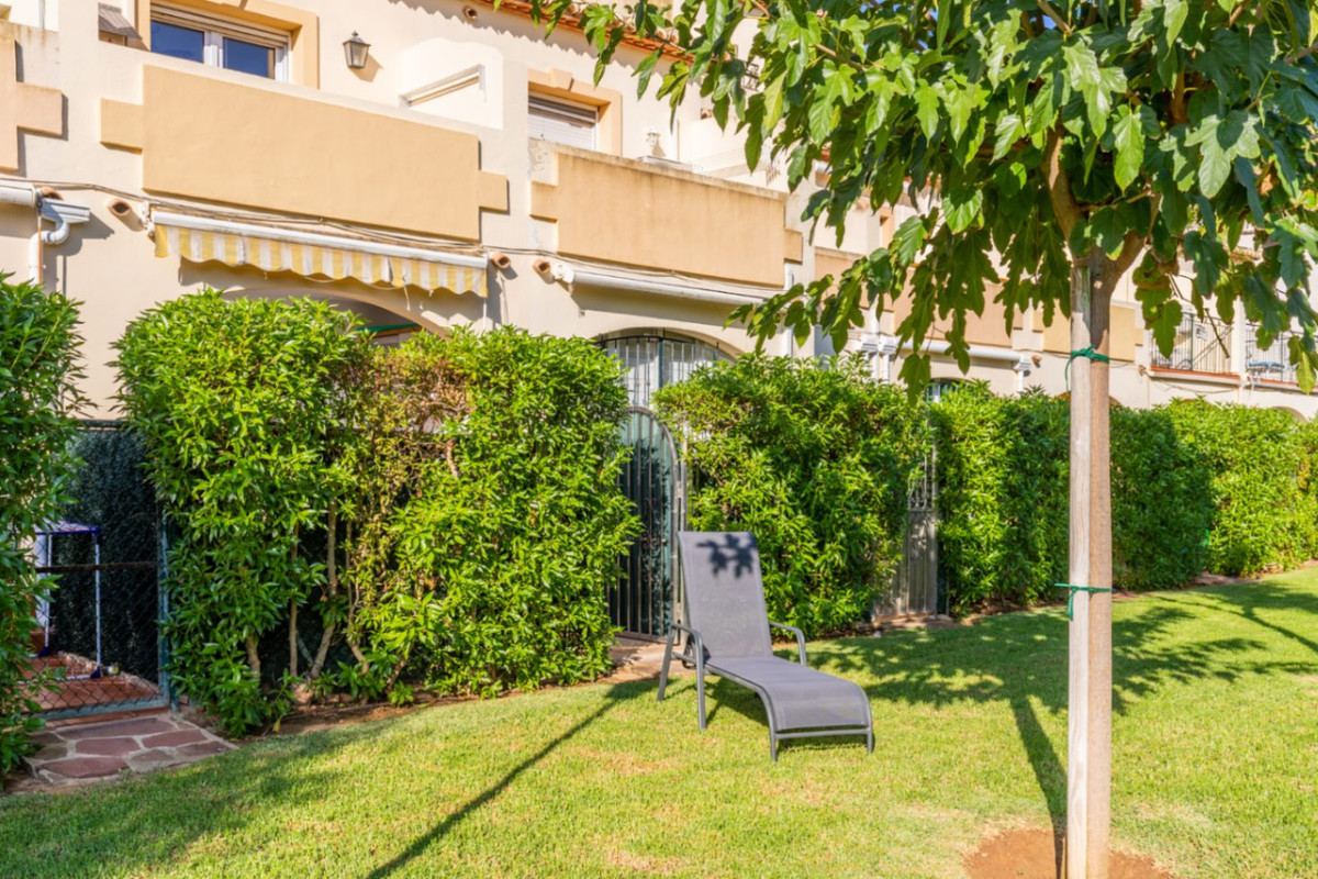 Se vende Adosada de 3 dormitorios en Costa Blanca, Alicante, España