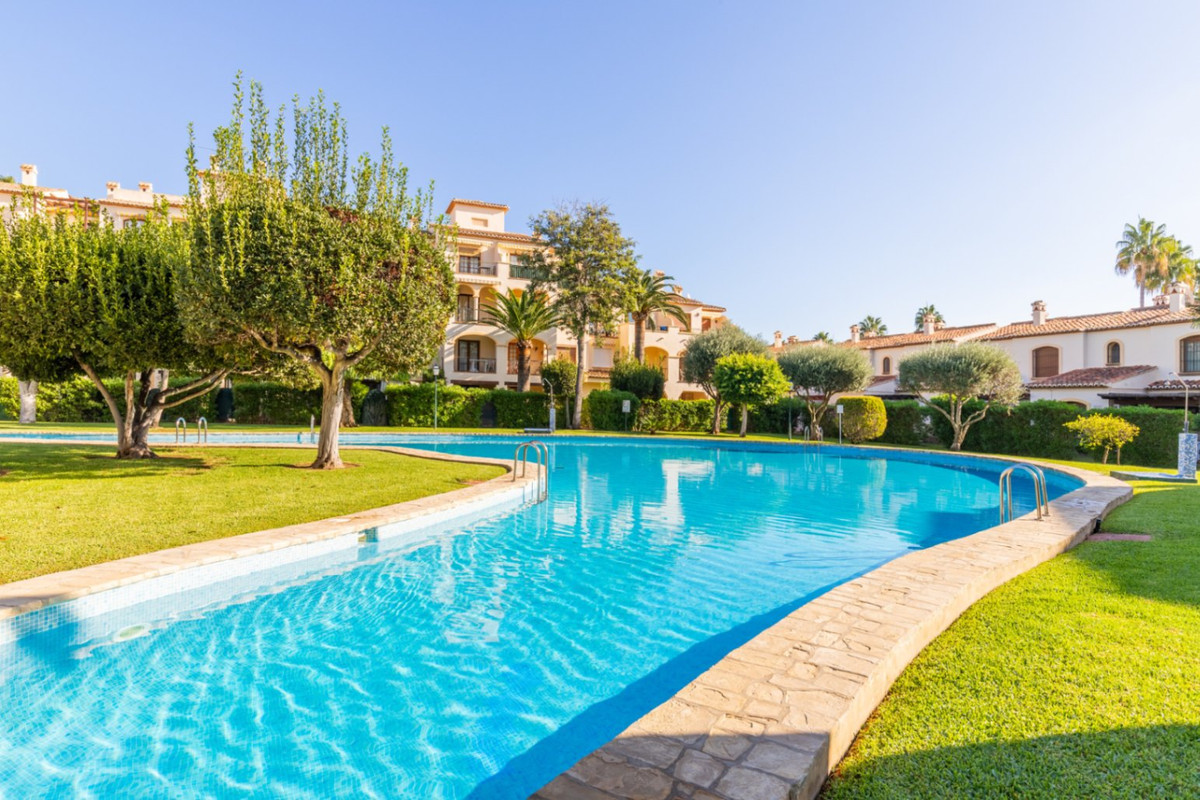 Se vende Adosada de 3 dormitorios en Costa Blanca, Alicante, España