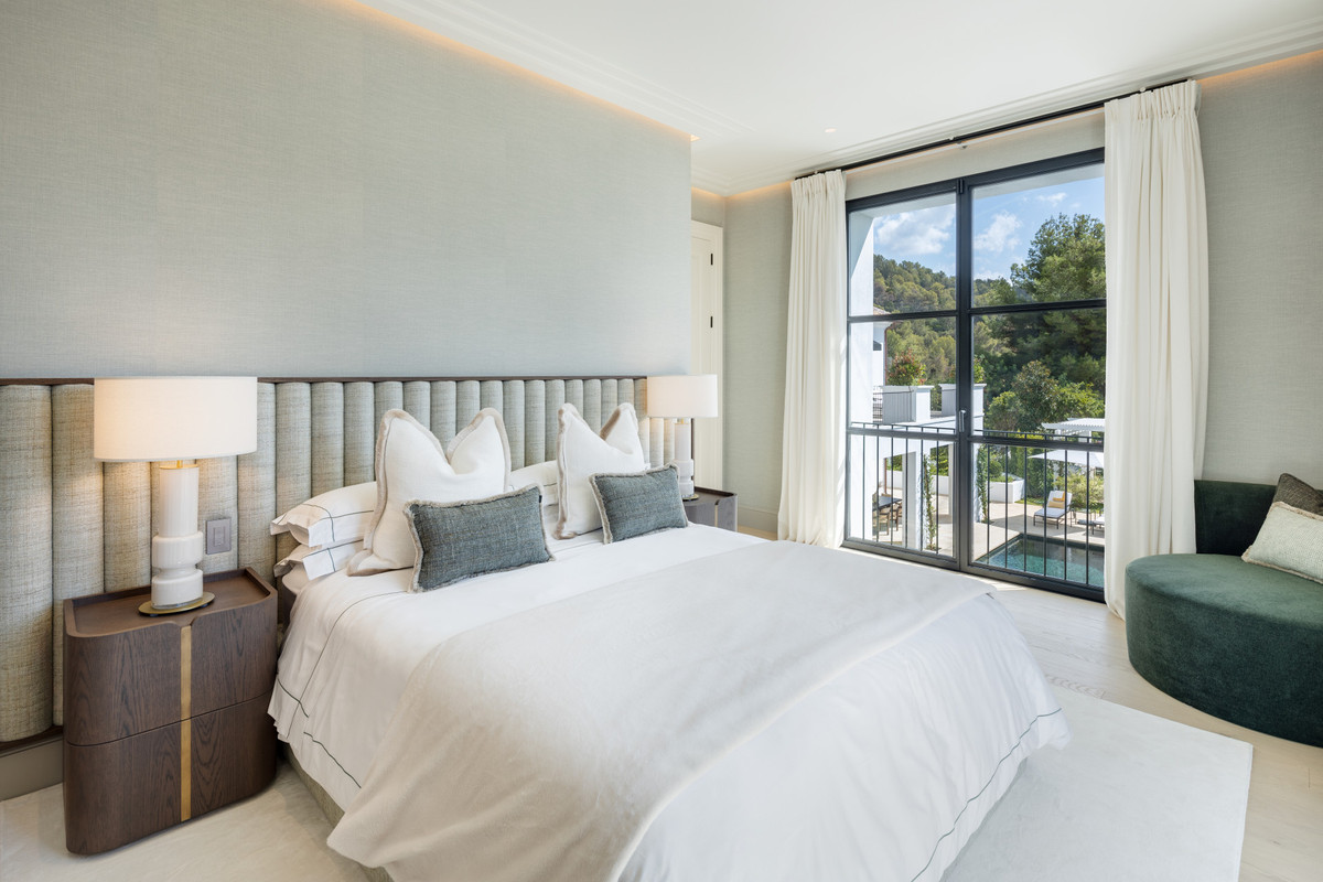 Se vende Villa - Chalet de 6 dormitorios en Costa Del Sol, Málaga, España