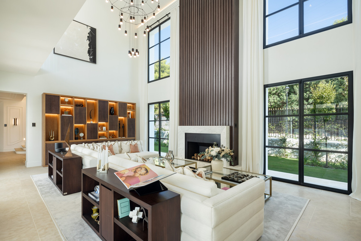 Se vende Villa - Chalet de 6 dormitorios en Costa Del Sol, Málaga, España
