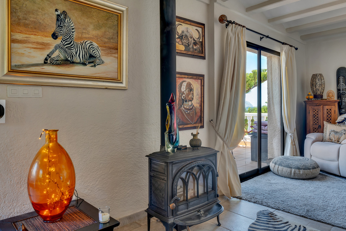 Se vende Villa - Chalet de 4 dormitorios en Costa Blanca, Alicante, España
