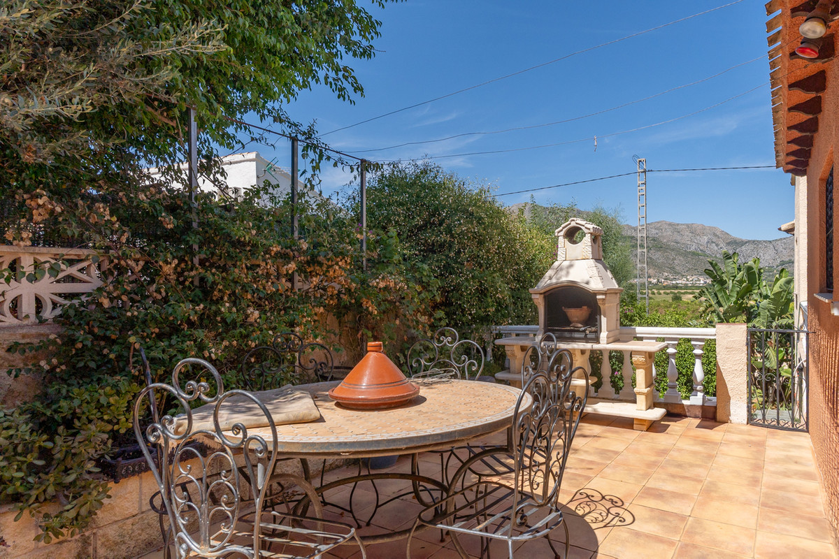 Se vende Villa - Chalet de 4 dormitorios en Costa Blanca, Alicante, España