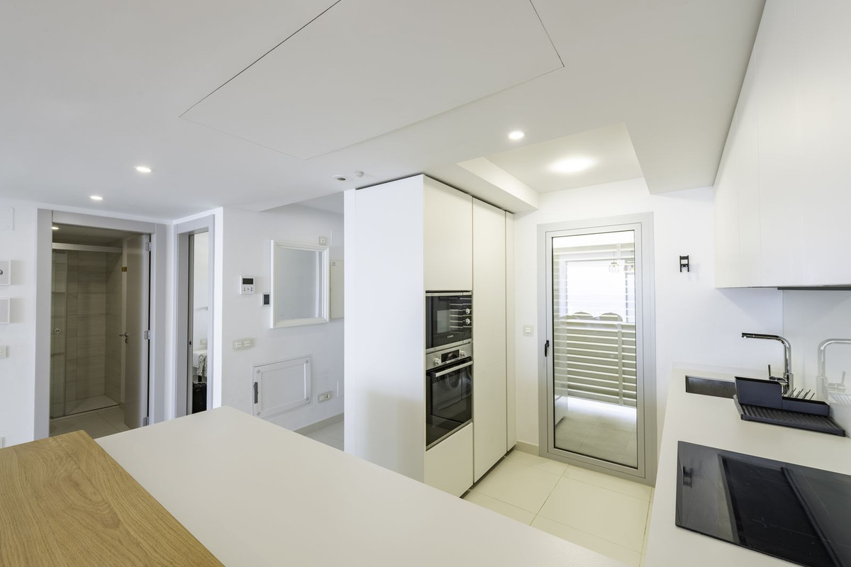 2 Bed Apartment for sale in Higueron Costa Del Sol, Málaga, Spain