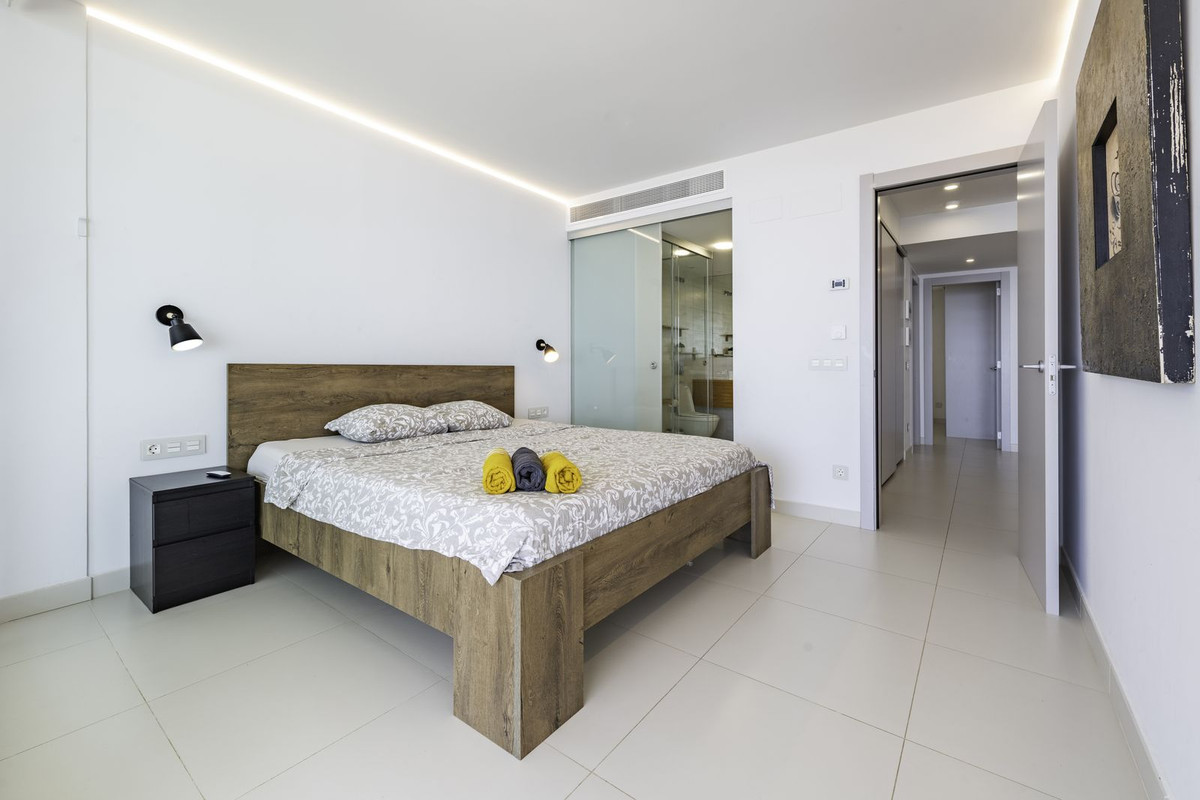 2 Bed Apartment for sale in Higueron Costa Del Sol, Málaga, Spain
