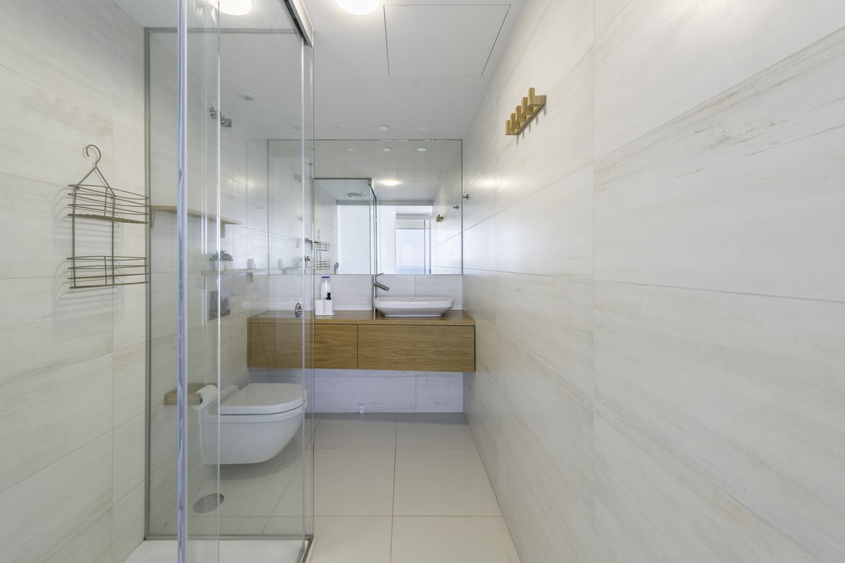 2 Bed Apartment for sale in Higueron Costa Del Sol, Málaga, Spain