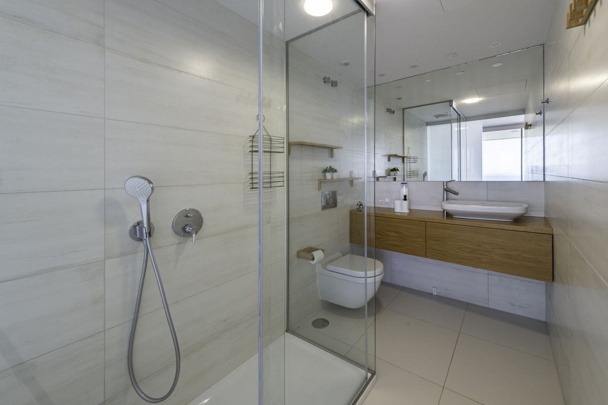 2 Bed Apartment for sale in Higueron Costa Del Sol, Málaga, Spain