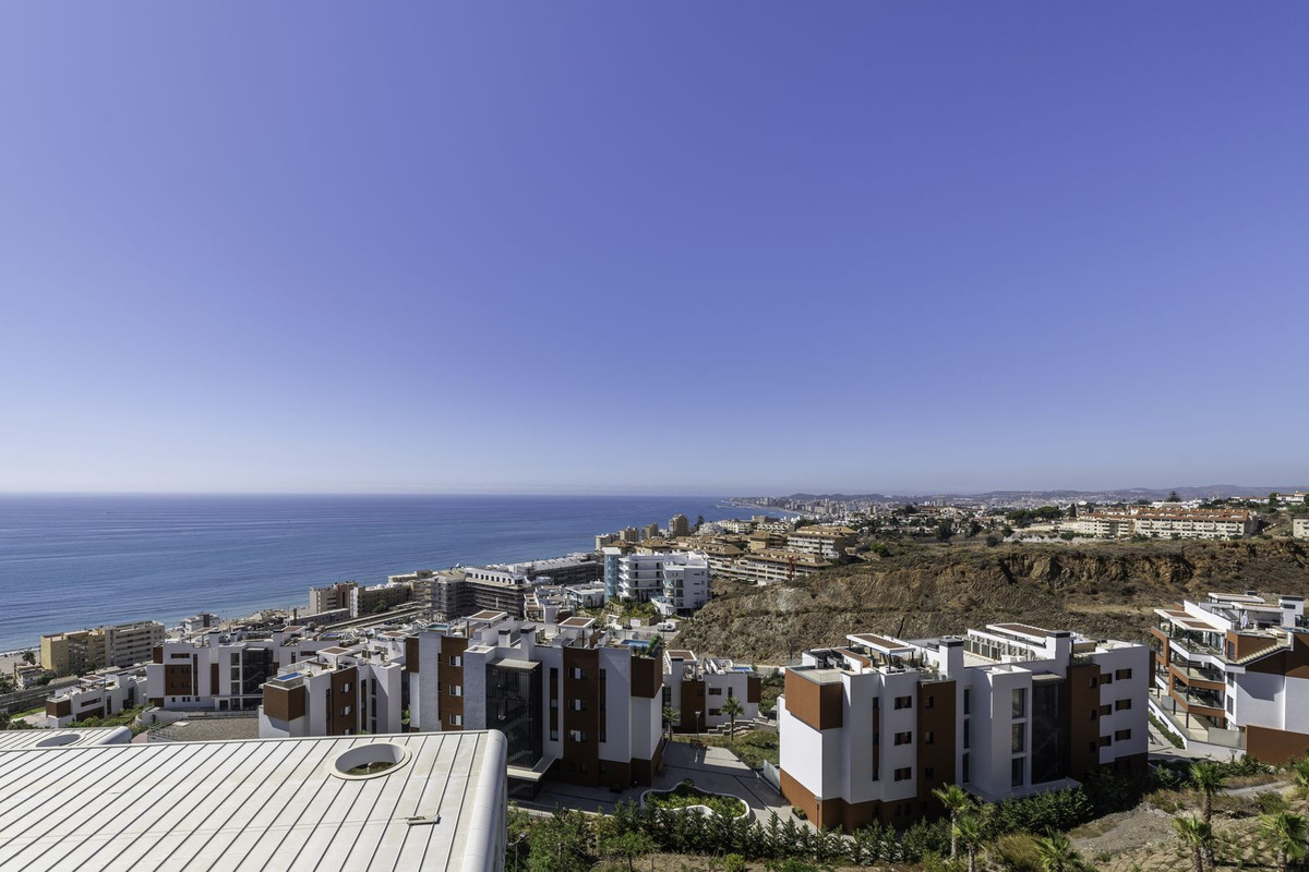 2 Bed Apartment for sale in Higueron Costa Del Sol, Málaga, Spain