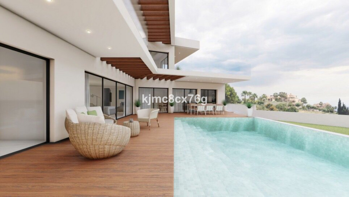 Se vende Villa - Chalet de 5 dormitorios en Costa Del Sol, Málaga, España
