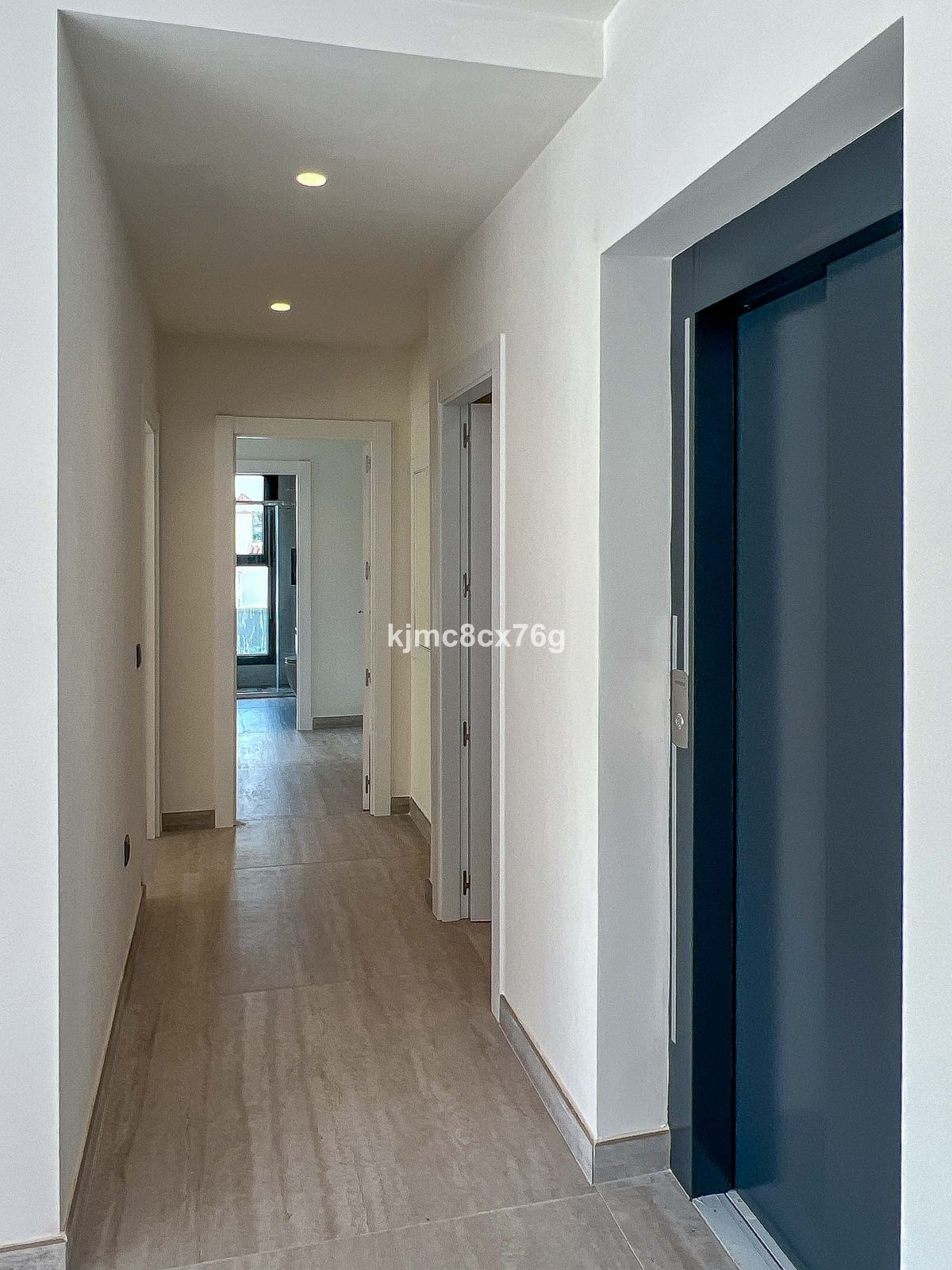 Se vende Villa - Chalet de 5 dormitorios en Costa Del Sol, Málaga, España