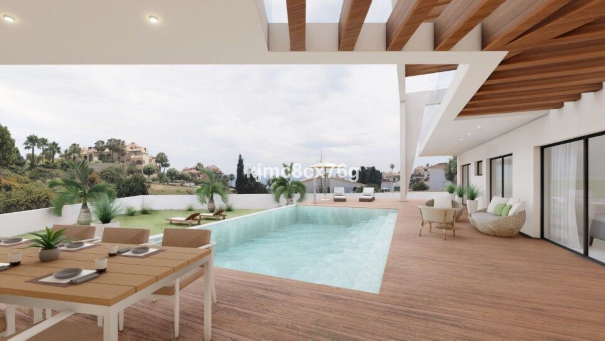 Se vende Villa - Chalet de 5 dormitorios en Costa Del Sol, Málaga, España