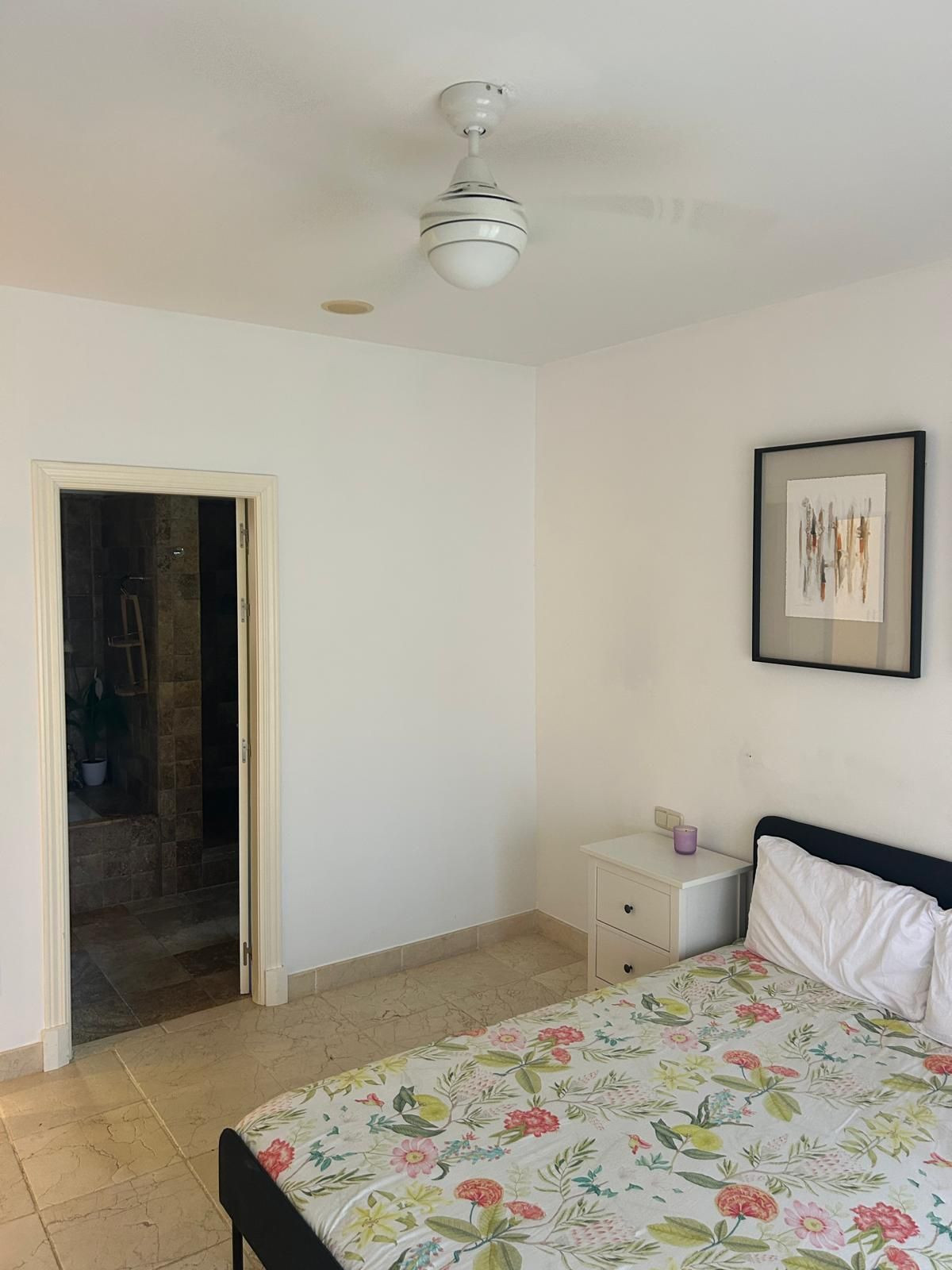3 Bed Apartment for sale in Benahavís Costa Del Sol, Málaga, Spain