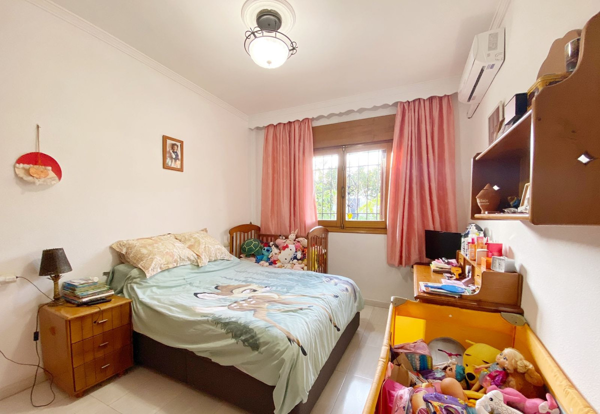 5 Bed Townhouse for sale in Marbella Costa Del Sol, Málaga, Spain