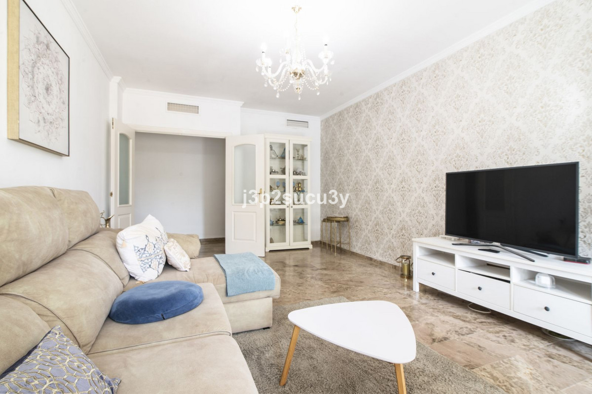 2 Bed Apartment for sale in Marbella Costa Del Sol, Málaga, Spain
