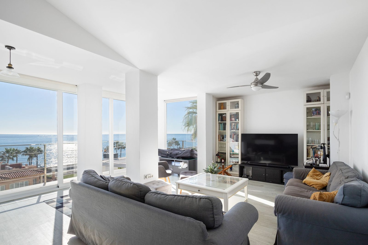 3 Bed Townhouse for sale in El Faro Costa Del Sol, Málaga, Spain