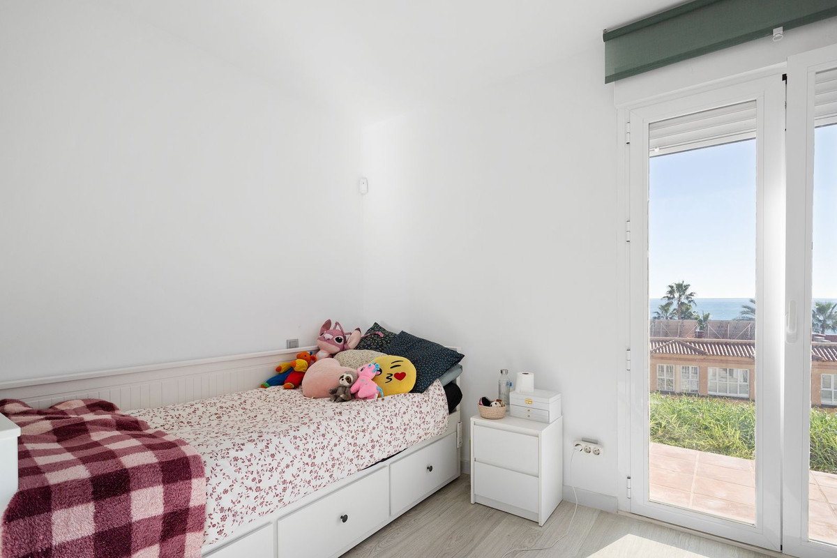 3 Bed Townhouse for sale in El Faro Costa Del Sol, Málaga, Spain
