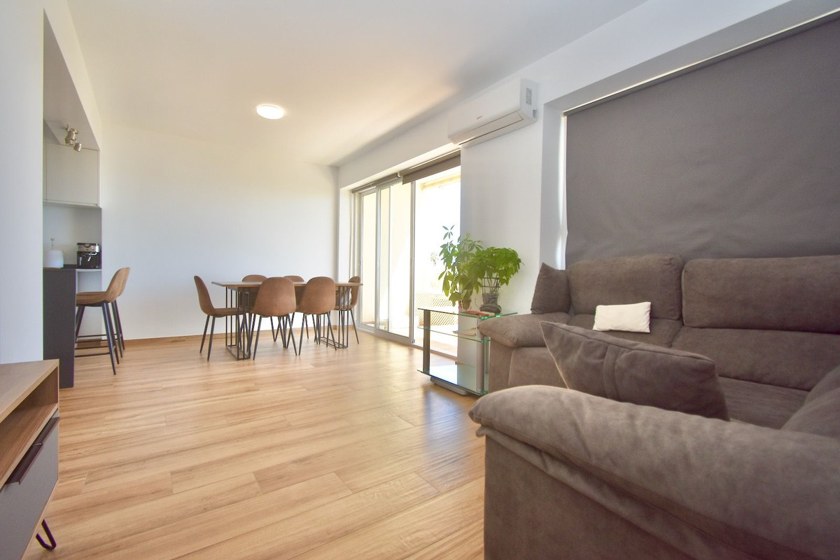 2 Bed Apartment for sale in Benalmadena Costa Del Sol, Málaga, Spain