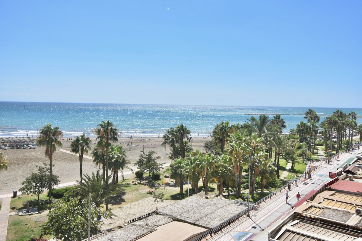 2 Bed Apartment for sale in Benalmadena Costa Del Sol, Málaga, Spain