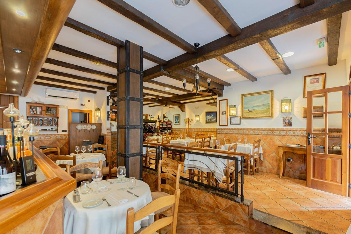 Se vende Restaurante  en Costa Del Sol, Málaga, España