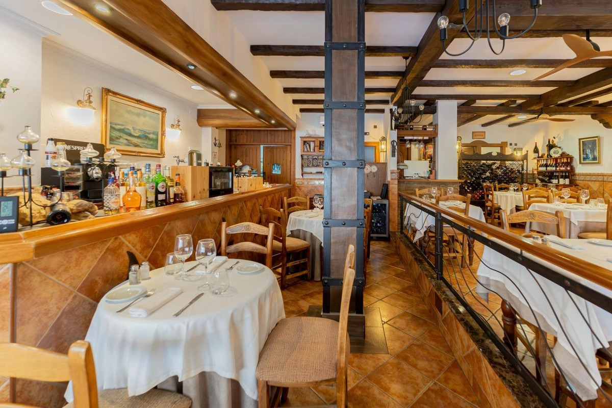 Se vende Restaurante  en Costa Del Sol, Málaga, España