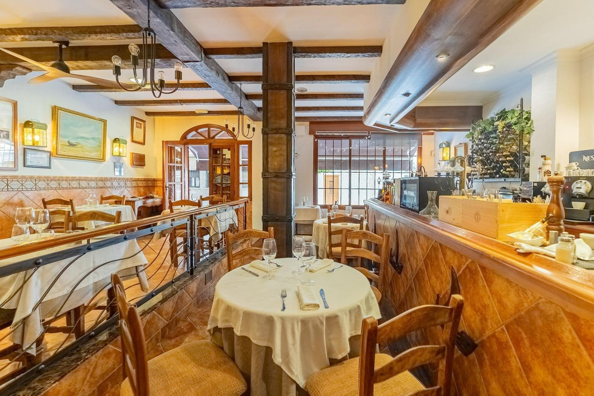 Se vende Restaurante  en Costa Del Sol, Málaga, España