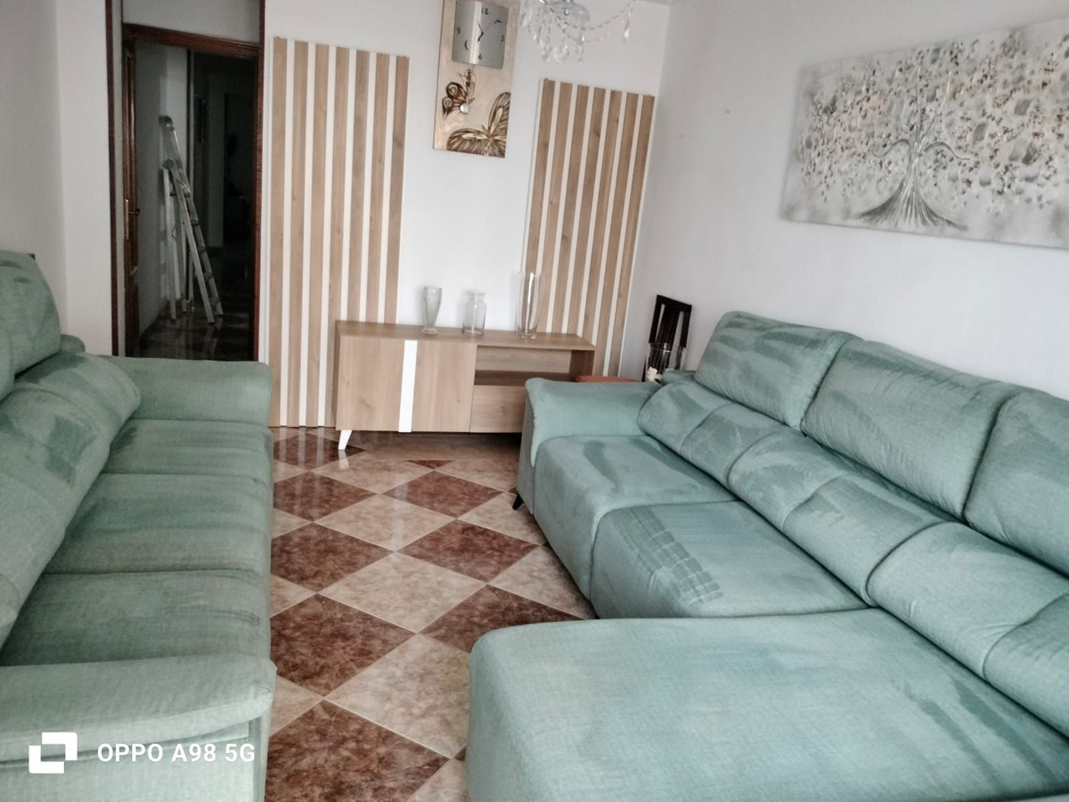 Se vende Apartamento Planta Media de 3 dormitorios en Costa Del Sol, Málaga, España