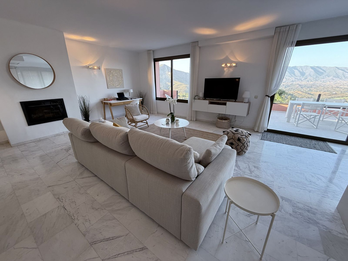 Se vende Apartamento Planta Media de 2 dormitorios en Costa Del Sol, Málaga, España