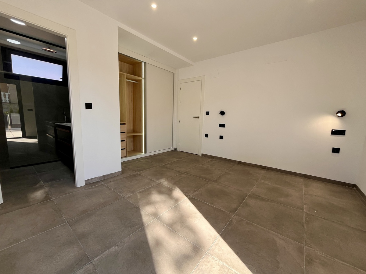 4 Bed Townhouse for sale in Torrevieja Costa Blanca, Alicante, Spain