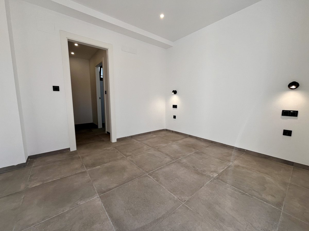 4 Bed Townhouse for sale in Torrevieja Costa Blanca, Alicante, Spain