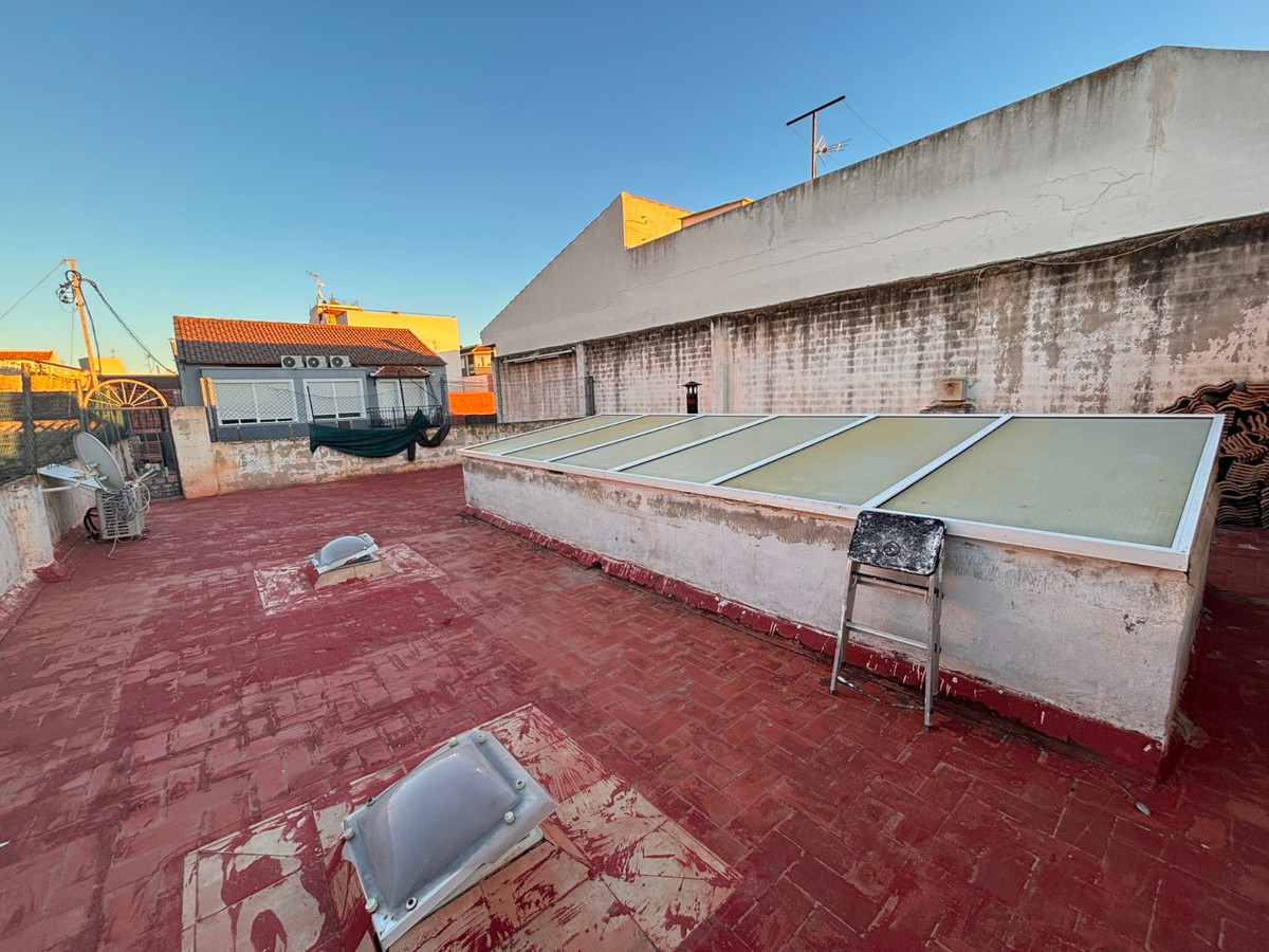 Se vende Villa - Chalet de 4 dormitorios en Costa Blanca, Alicante, España