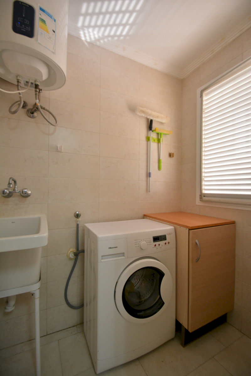 2 Bed Apartment for sale in Guardamar Del Segura Costa Blanca, Alicante, Spain