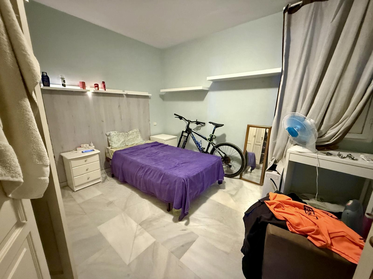 Se vende Apartamento Planta Media de 3 dormitorios en Costa Del Sol, Málaga, España