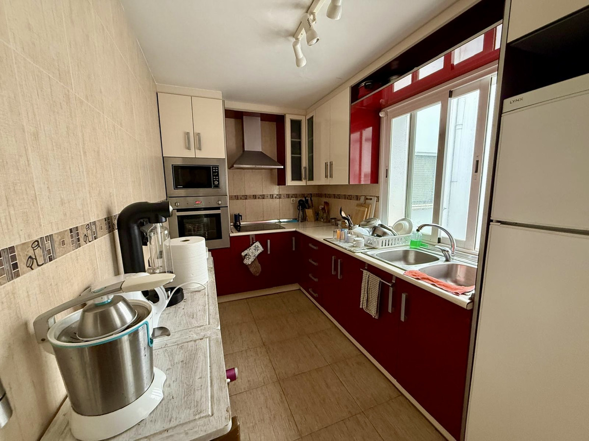 Se vende Apartamento Planta Media de 3 dormitorios en Costa Del Sol, Málaga, España